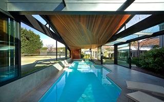 Image Howthorn Pool House