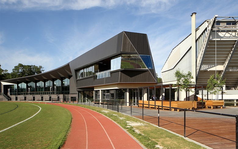 Image Black Diamond The Glasshouse