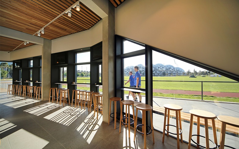 Image Black Diamond The Glasshouse